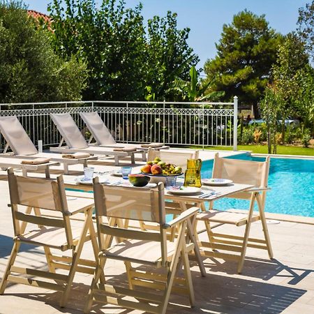 Afrodite Luxury Villa Svoronata Buitenkant foto