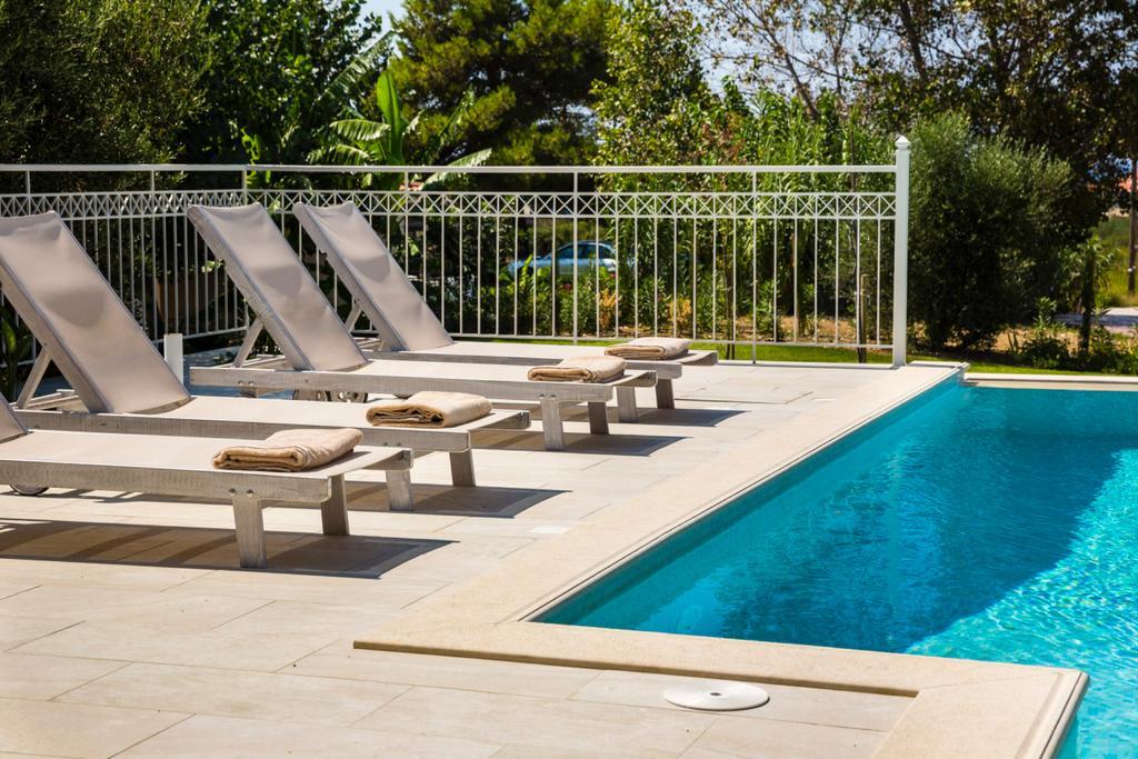 Afrodite Luxury Villa Svoronata Buitenkant foto