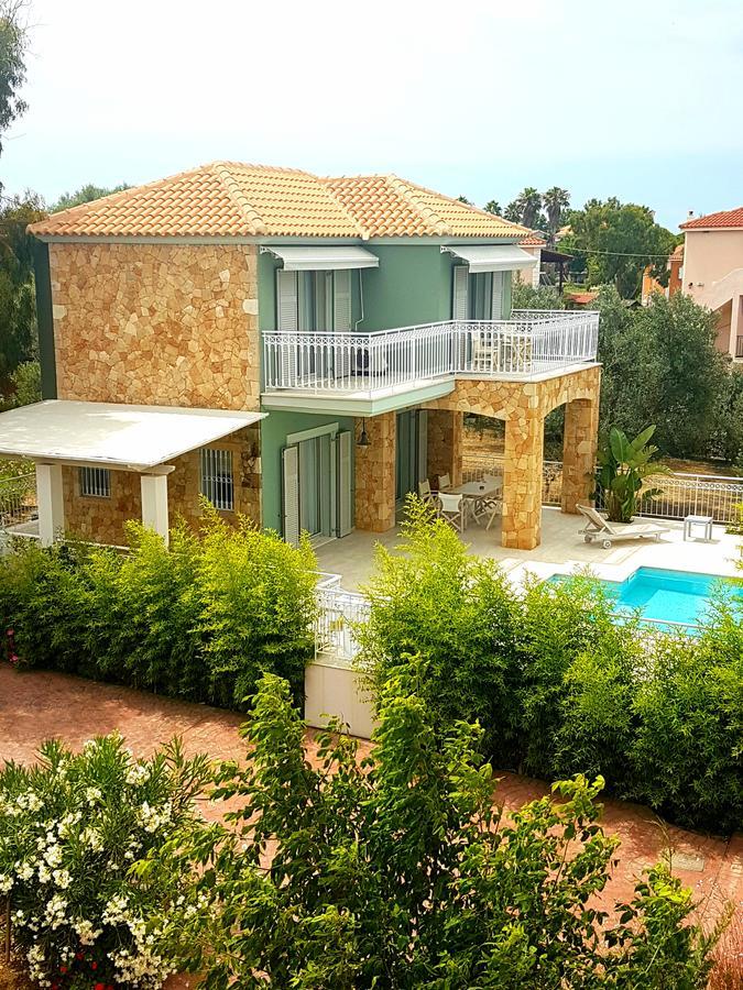 Afrodite Luxury Villa Svoronata Buitenkant foto