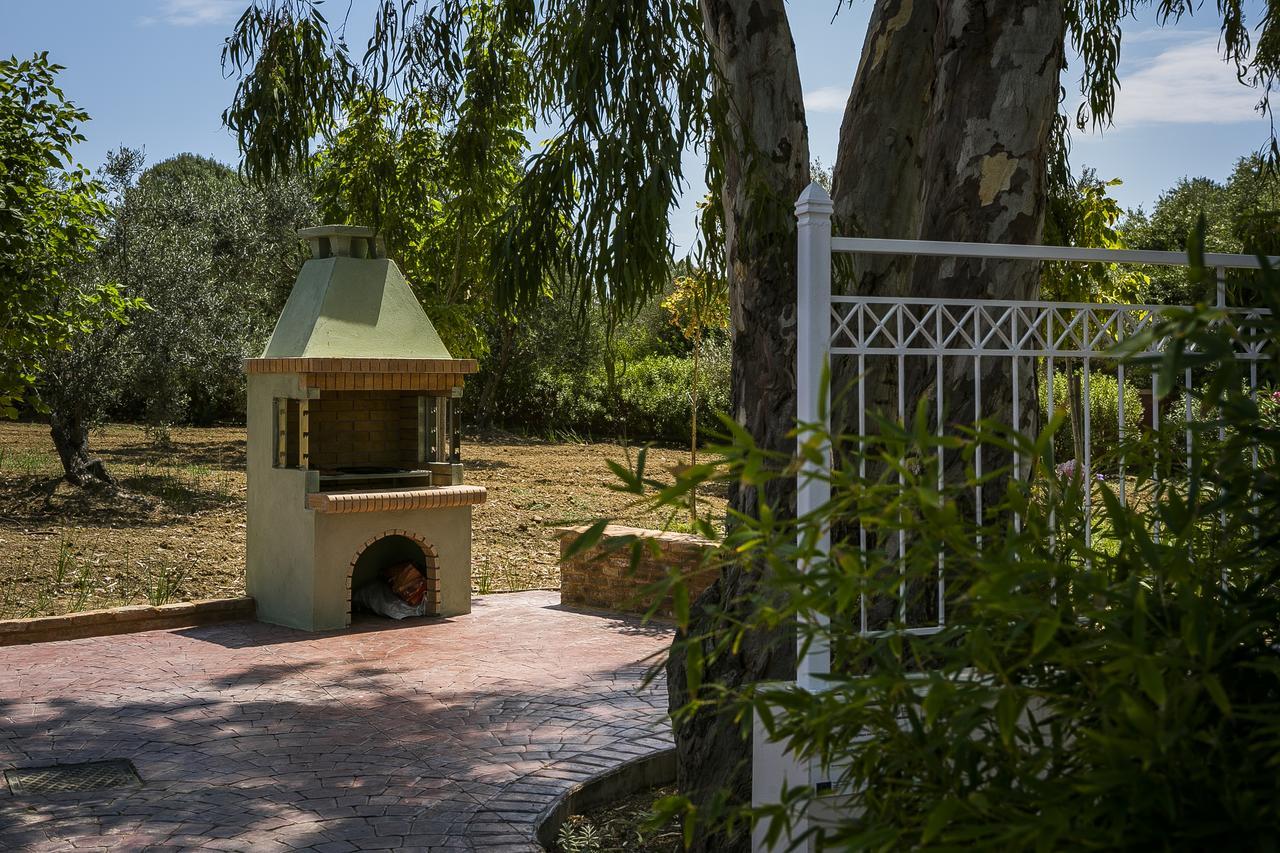 Afrodite Luxury Villa Svoronata Buitenkant foto